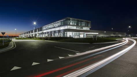 michael kors venlo distribution center